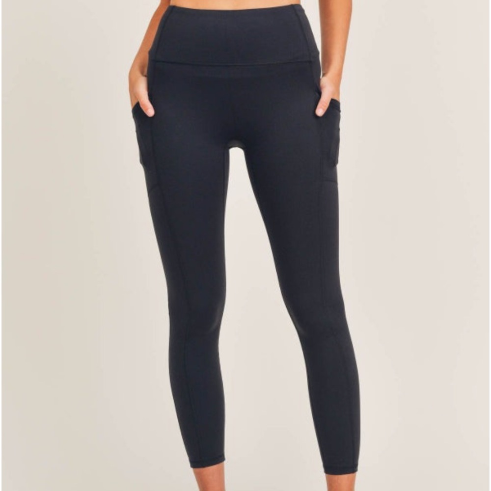 Mono b leggings size small